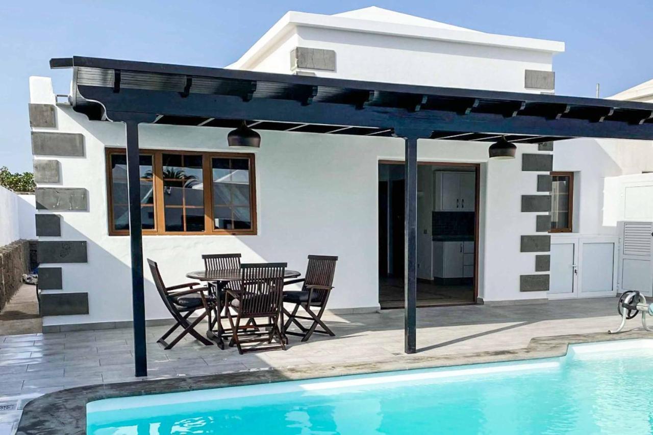 Arabella Villa Playa Blanca  Exteriör bild